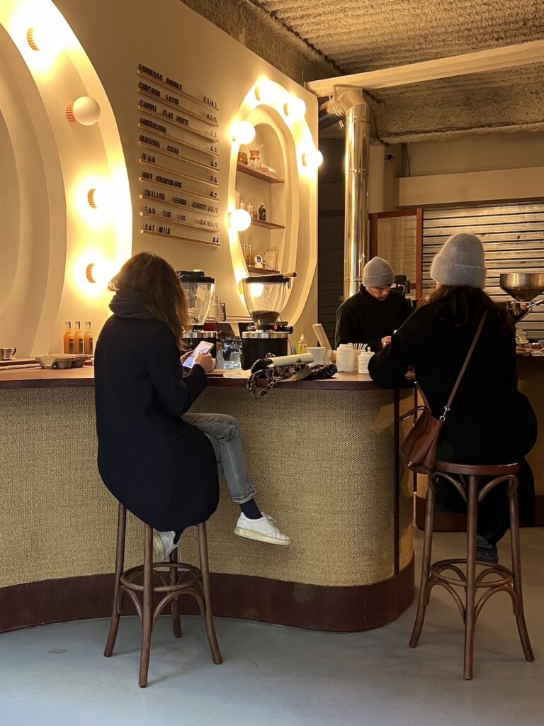 Vlooienmarkt Marché aux Puces Paris2